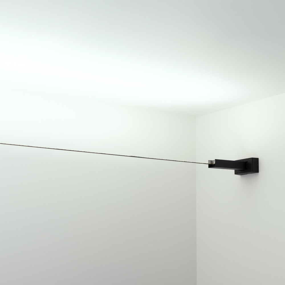 030906-28_White.jpg